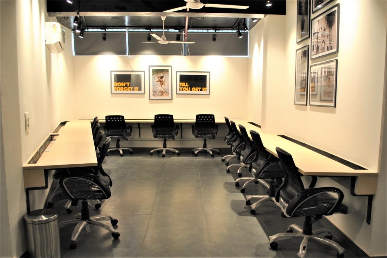Shared Office Space in South Delhi